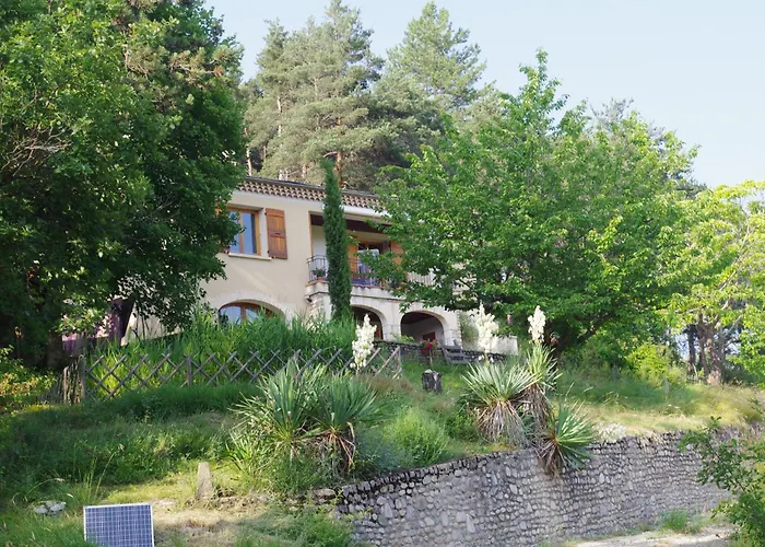 La Belle étoile Du Diois Menglon
